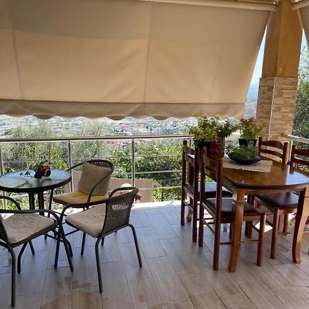 Alva Room'S Gjirokastër Buitenkant foto